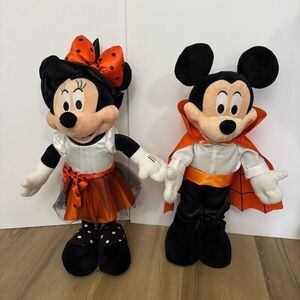 Disney Mickey Mouse And Minnie Mouse Halloween Greeter Plush 19” Vampire & Witch